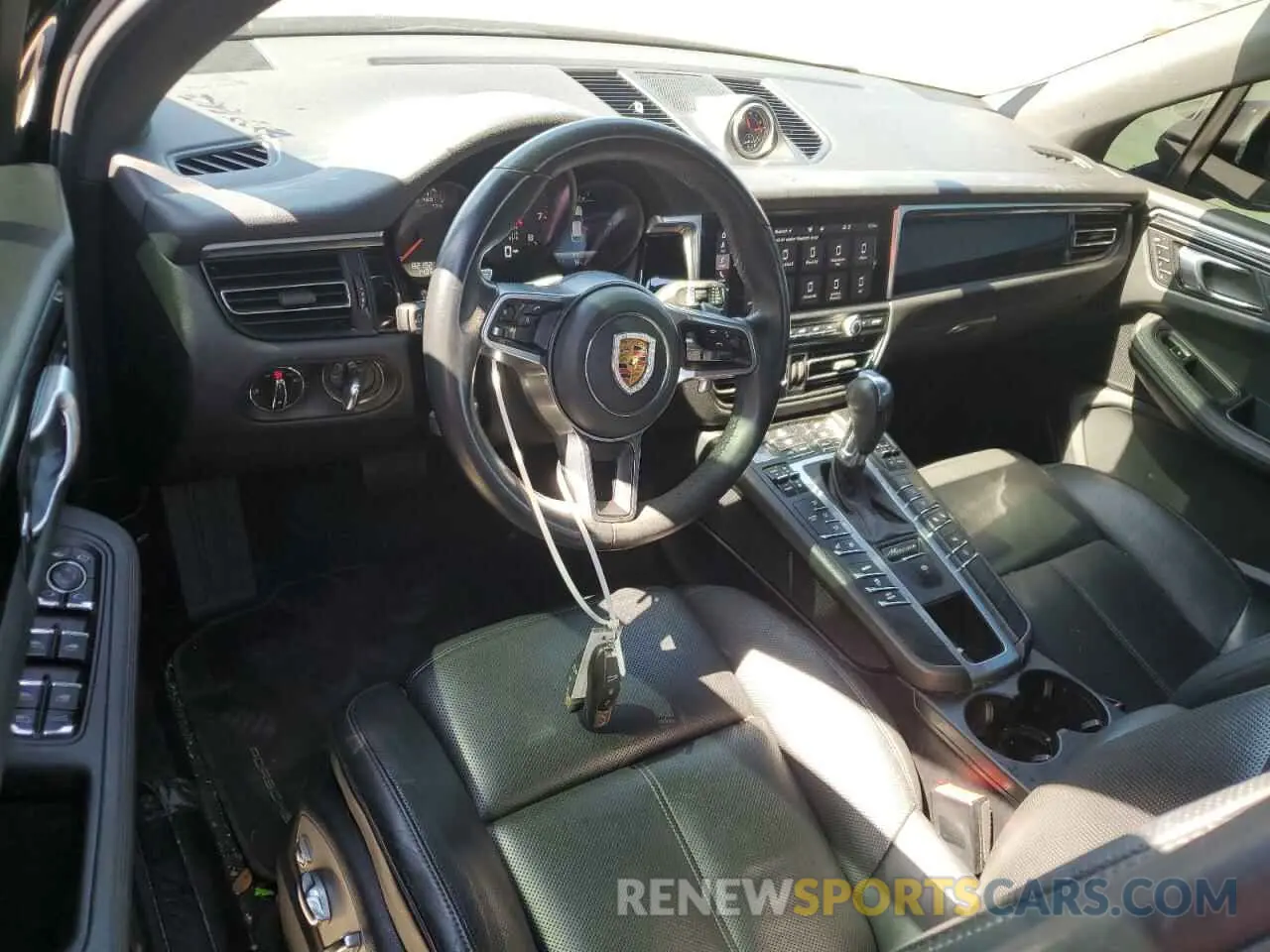 8 Photograph of a damaged car WP1AA2A50LLB11995 PORSCHE MACAN 2020