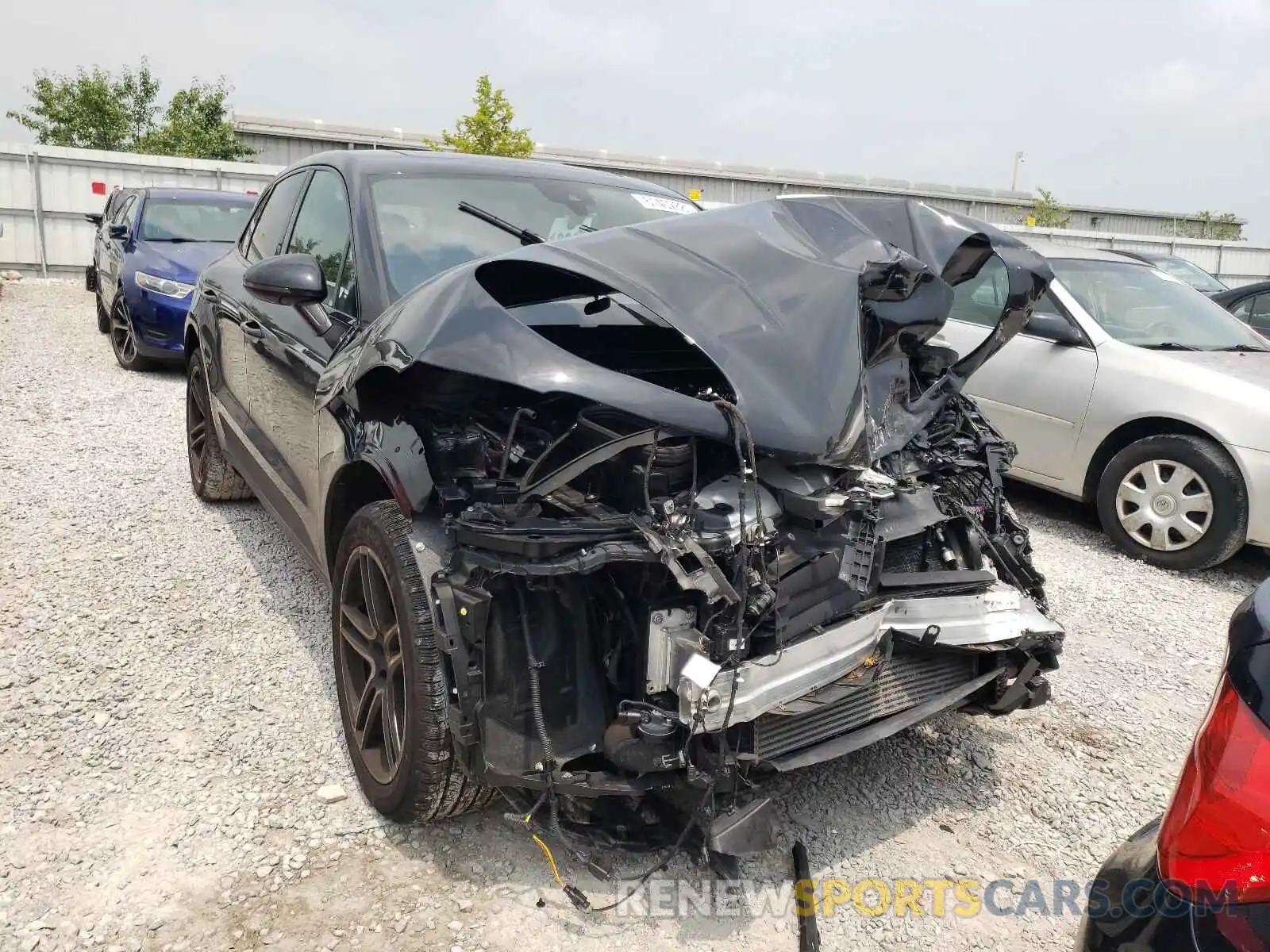 9 Photograph of a damaged car WP1AA2A51LLB01749 PORSCHE MACAN 2020