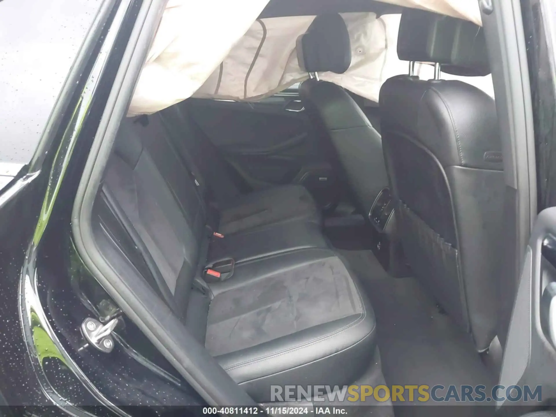 8 Photograph of a damaged car WP1AA2A51LLB03131 PORSCHE MACAN 2020