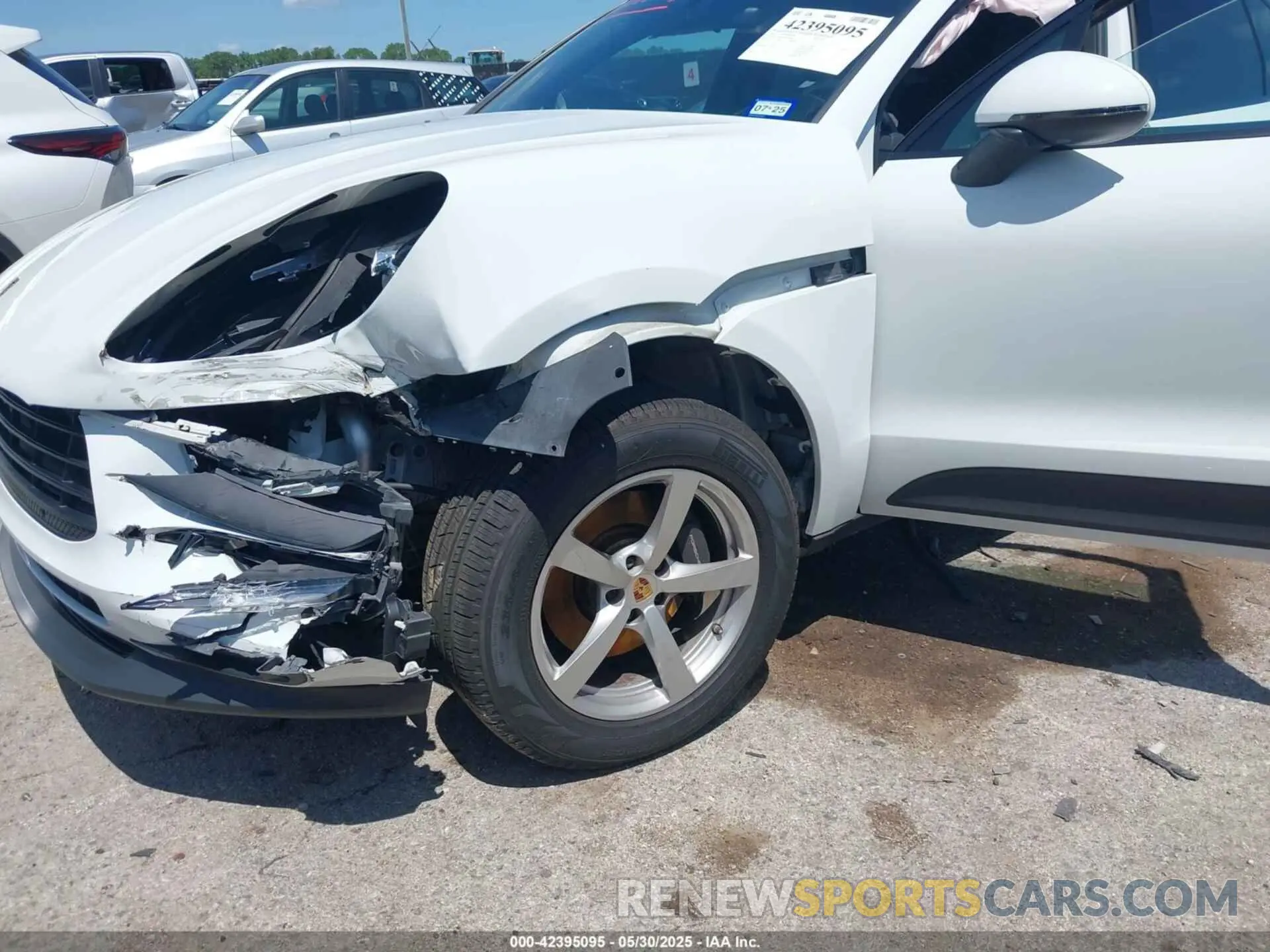 6 Photograph of a damaged car WP1AA2A51LLB08782 PORSCHE MACAN 2020