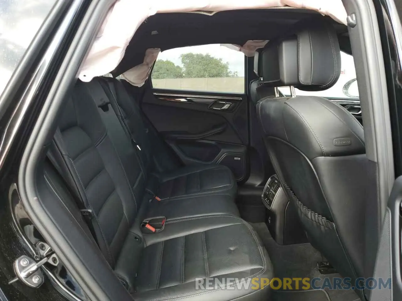 11 Photograph of a damaged car WP1AA2A51LLB15215 PORSCHE MACAN 2020