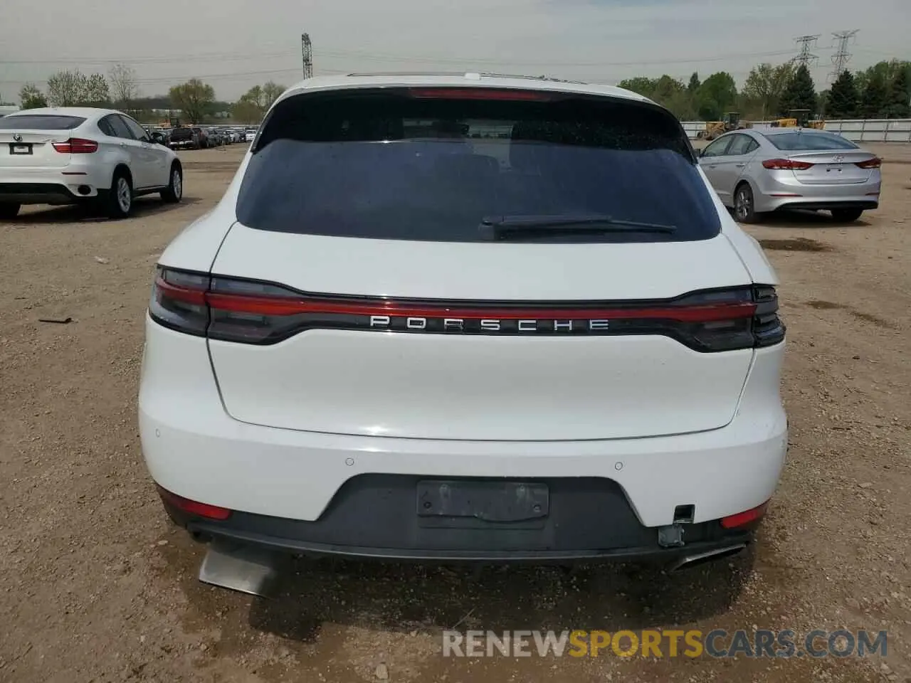 6 Photograph of a damaged car WP1AA2A53LLB01011 PORSCHE MACAN 2020