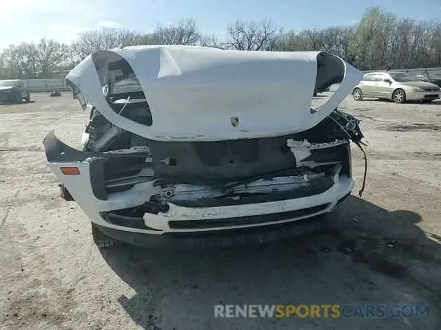 11 Photograph of a damaged car WP1AA2A53LLB01302 PORSCHE MACAN 2020