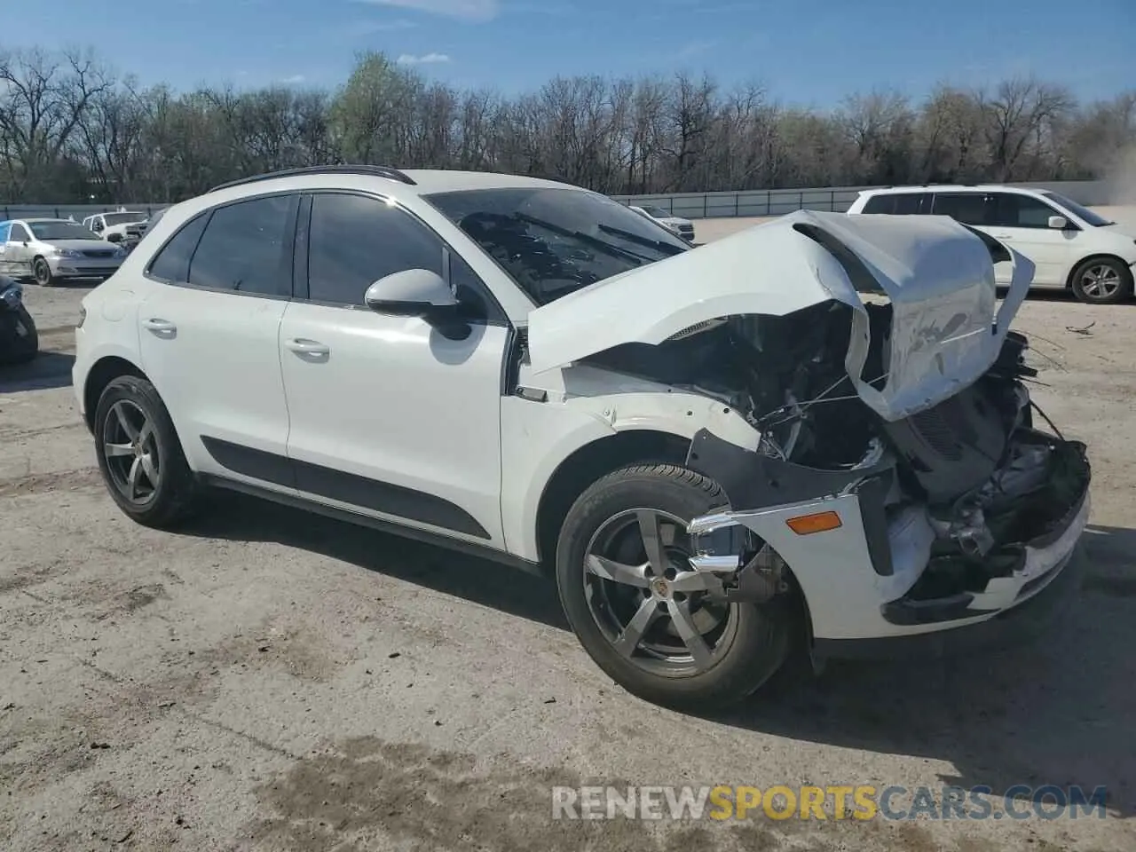 4 Photograph of a damaged car WP1AA2A53LLB01302 PORSCHE MACAN 2020