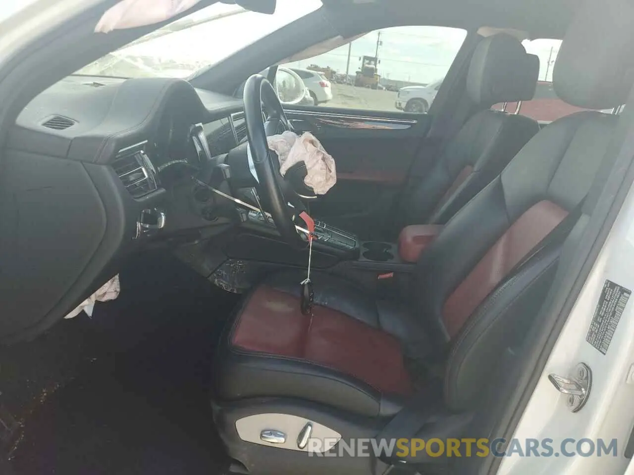7 Photograph of a damaged car WP1AA2A53LLB01302 PORSCHE MACAN 2020