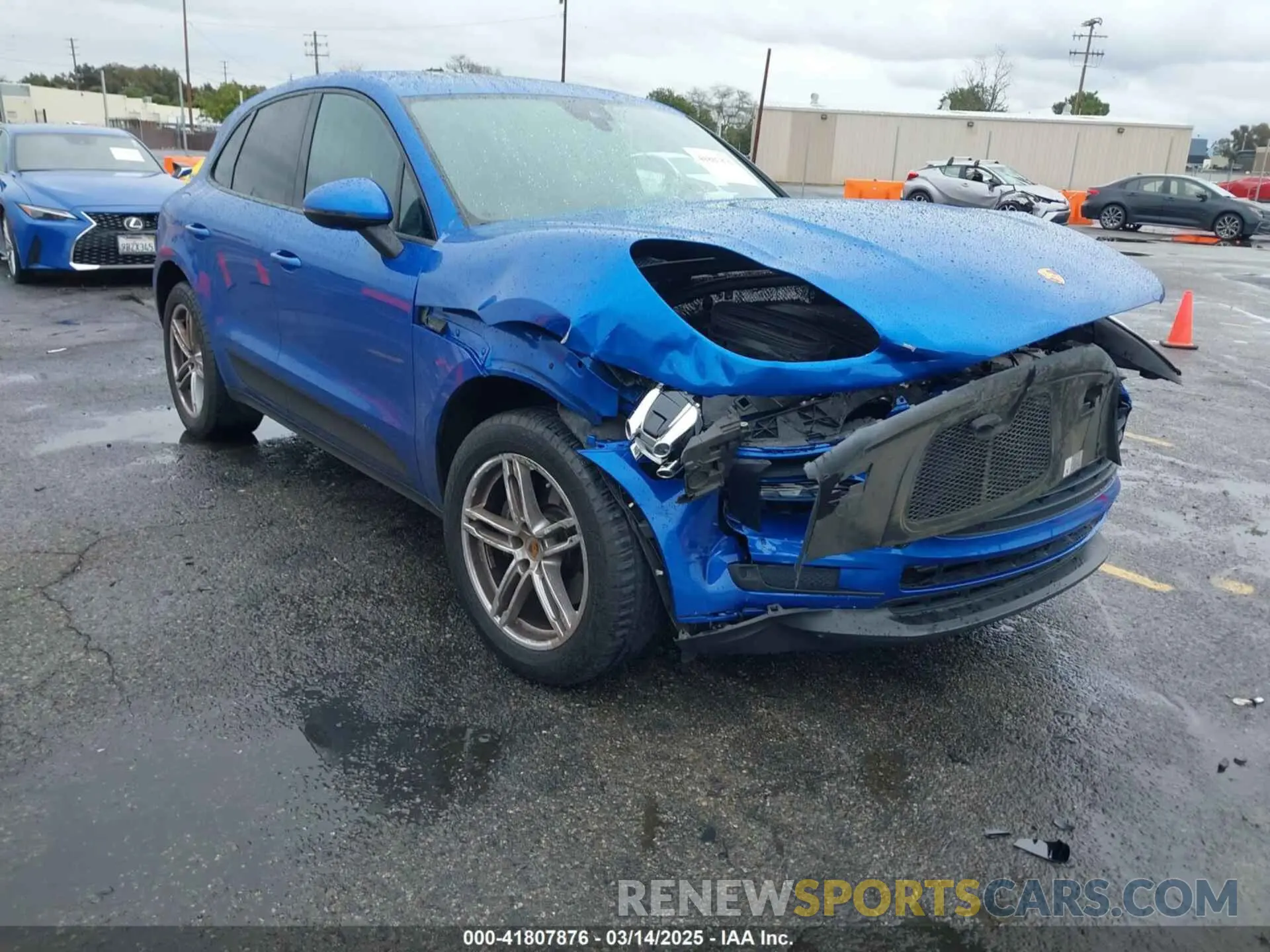 1 Photograph of a damaged car WP1AA2A53LLB11778 PORSCHE MACAN 2020