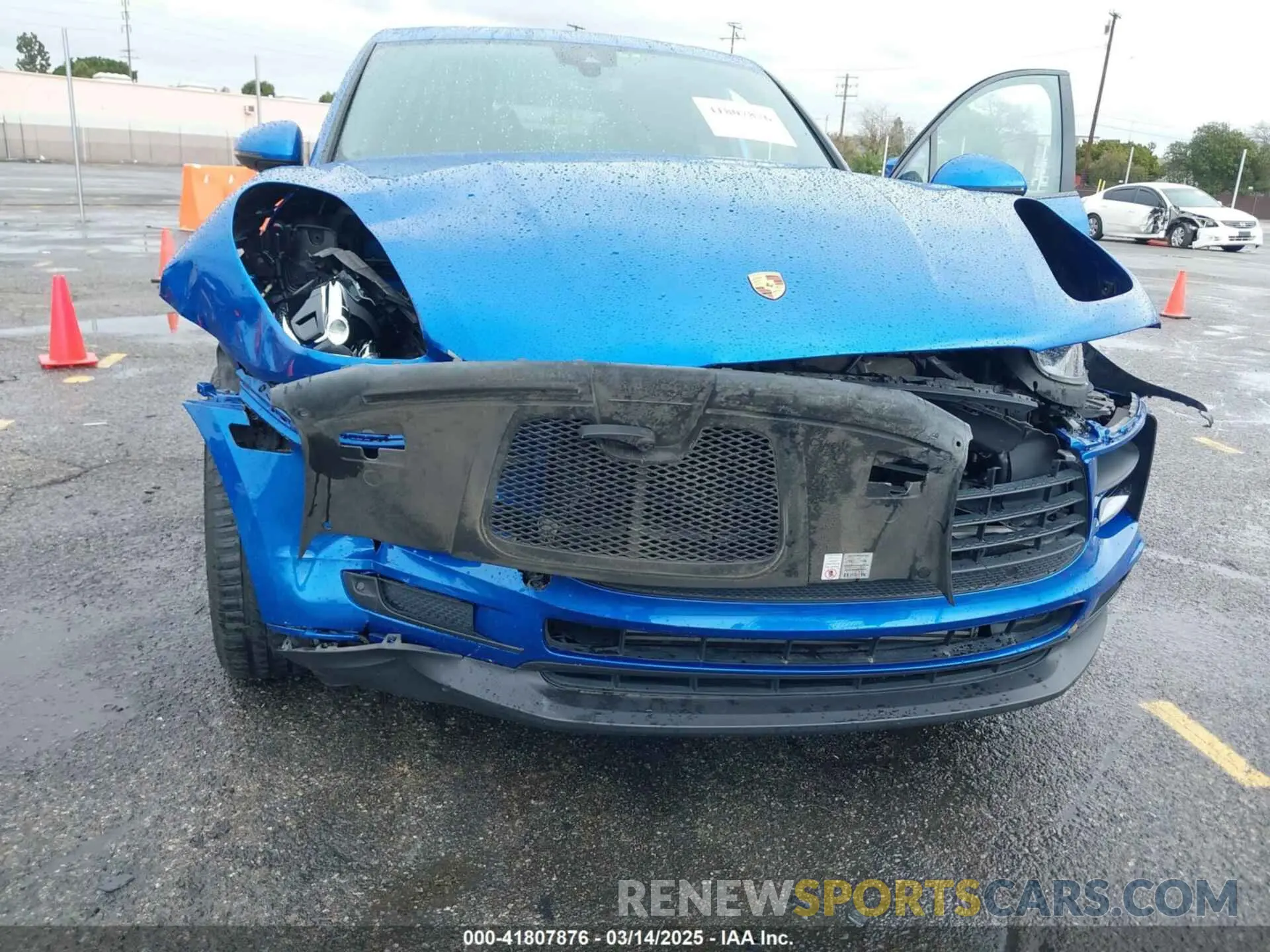 6 Photograph of a damaged car WP1AA2A53LLB11778 PORSCHE MACAN 2020