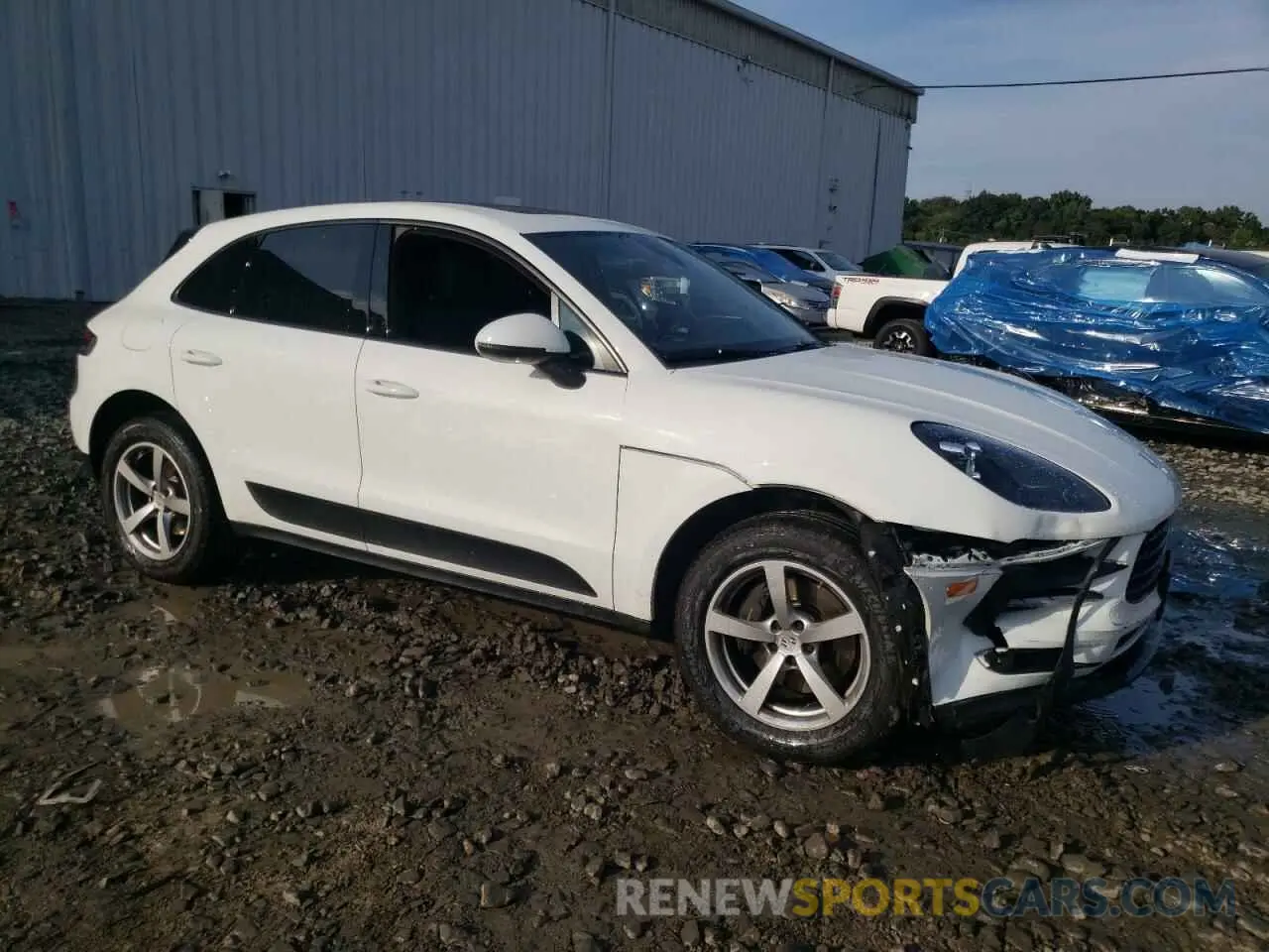 4 Photograph of a damaged car WP1AA2A54LLB12938 PORSCHE MACAN 2020