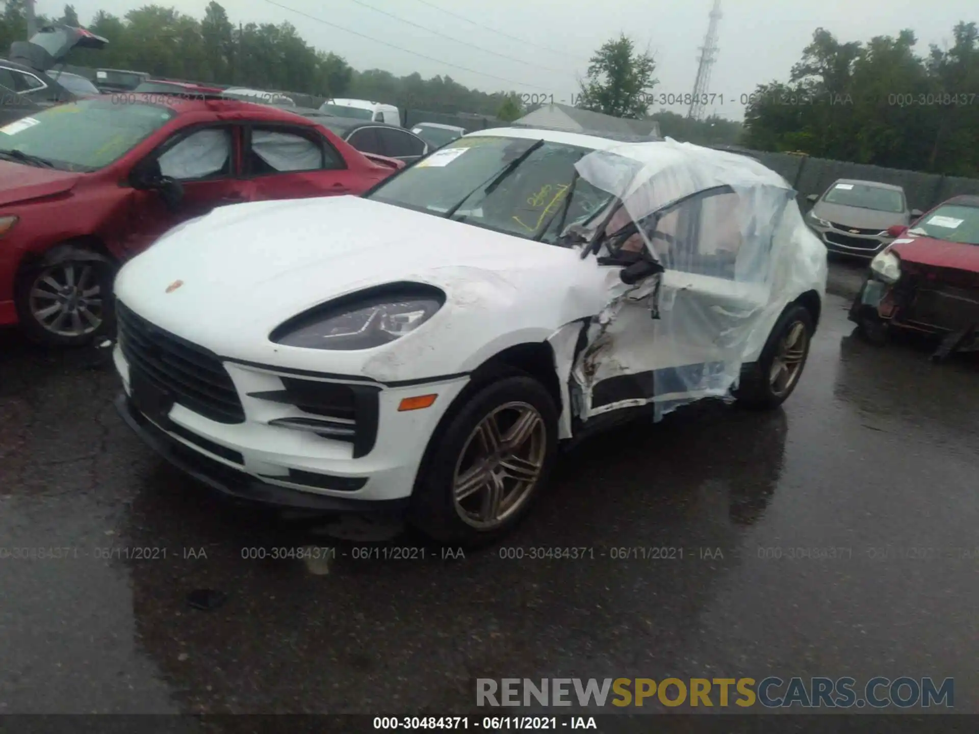 2 Photograph of a damaged car WP1AA2A55LLB01172 PORSCHE MACAN 2020