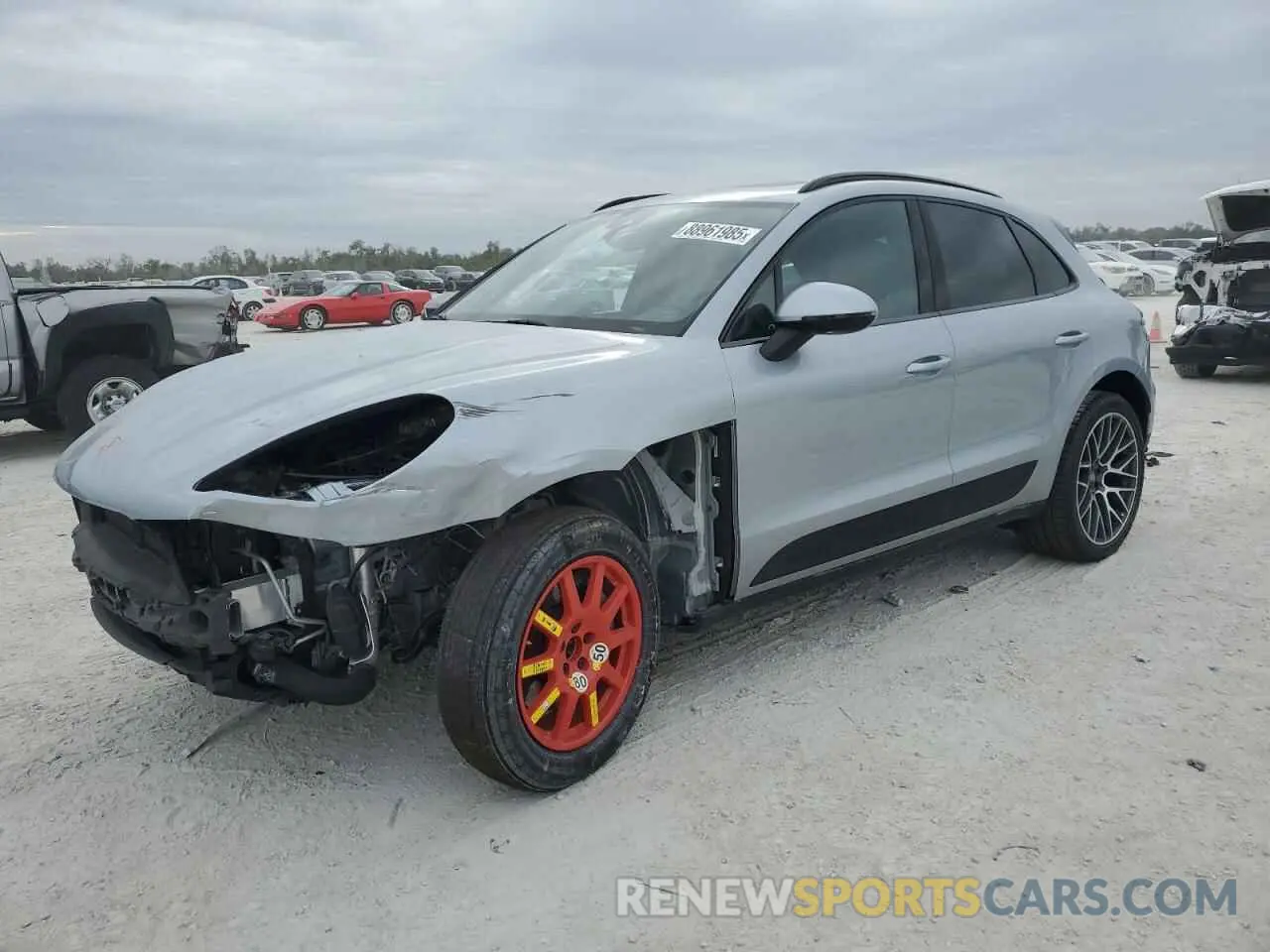 1 Photograph of a damaged car WP1AA2A55LLB02922 PORSCHE MACAN 2020