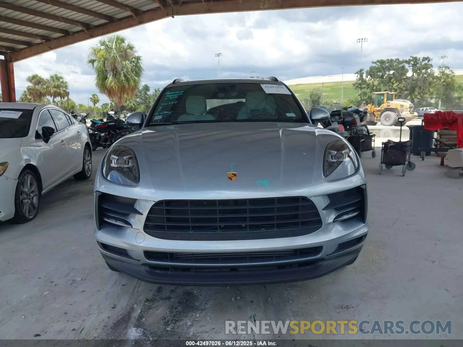 13 Photograph of a damaged car WP1AA2A55LLB03066 PORSCHE MACAN 2020