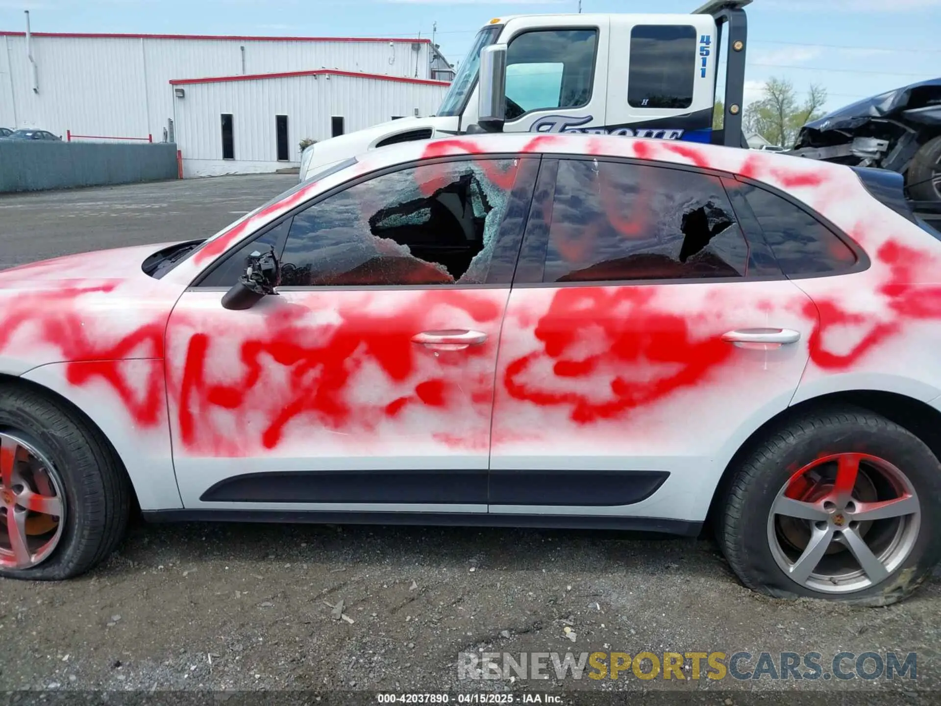 14 Photograph of a damaged car WP1AA2A55LLB05187 PORSCHE MACAN 2020