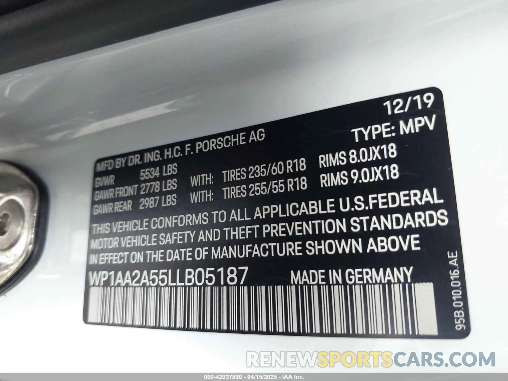 9 Photograph of a damaged car WP1AA2A55LLB05187 PORSCHE MACAN 2020