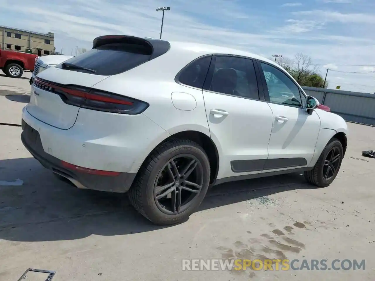 3 Photograph of a damaged car WP1AA2A56LLB00662 PORSCHE MACAN 2020