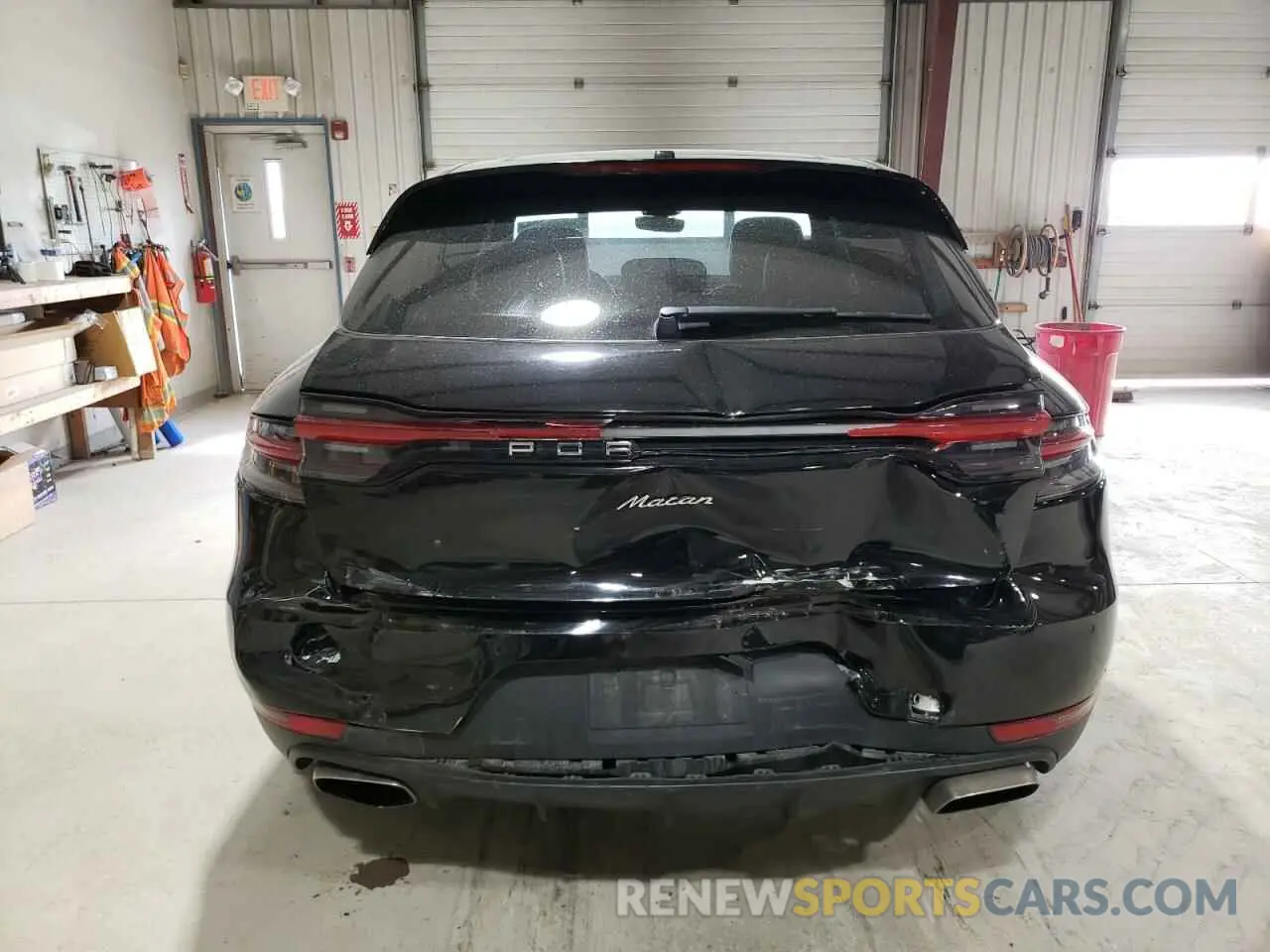 6 Photograph of a damaged car WP1AA2A56LLB03240 PORSCHE MACAN 2020