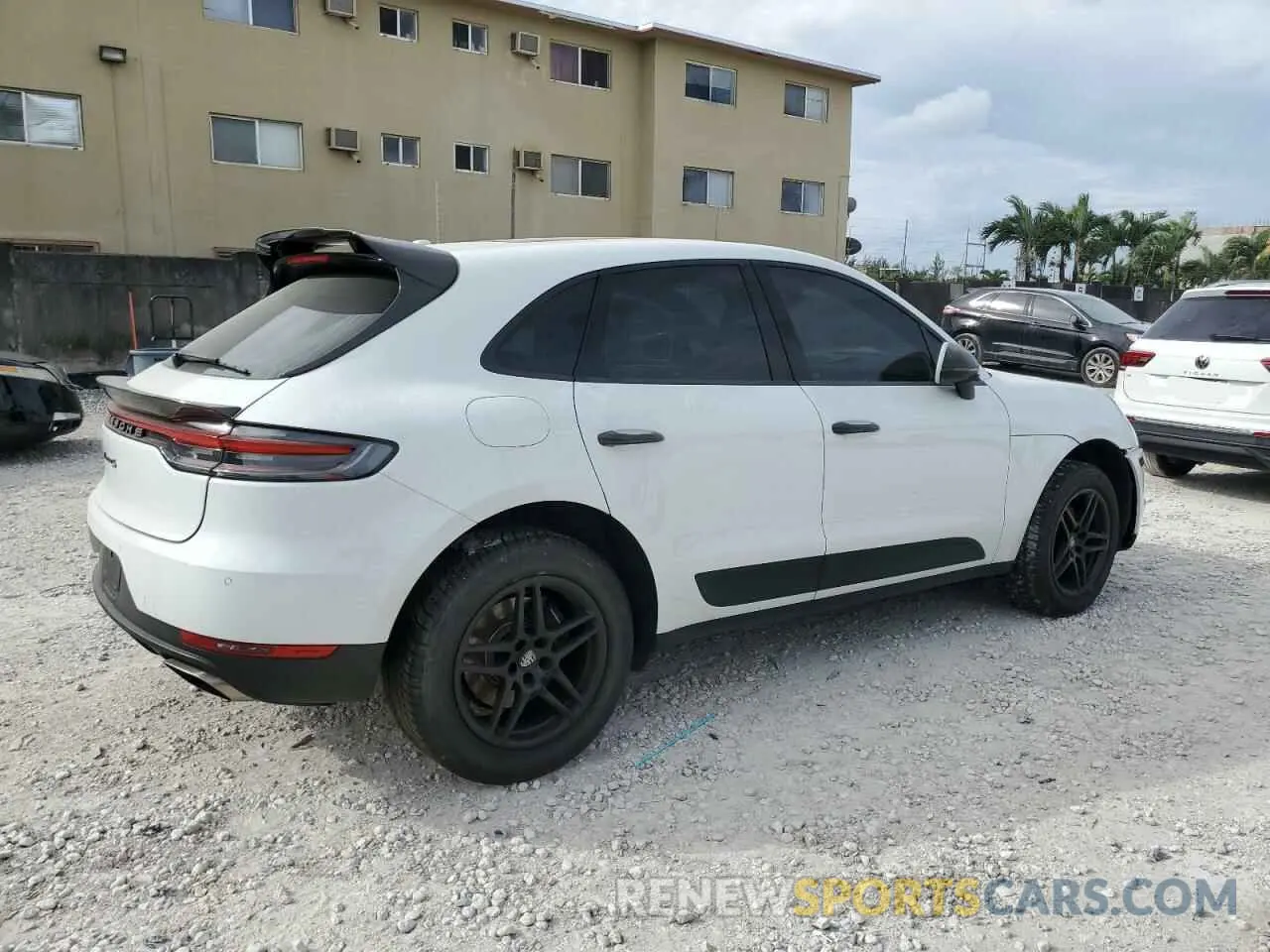 3 Photograph of a damaged car WP1AA2A56LLB04274 PORSCHE MACAN 2020
