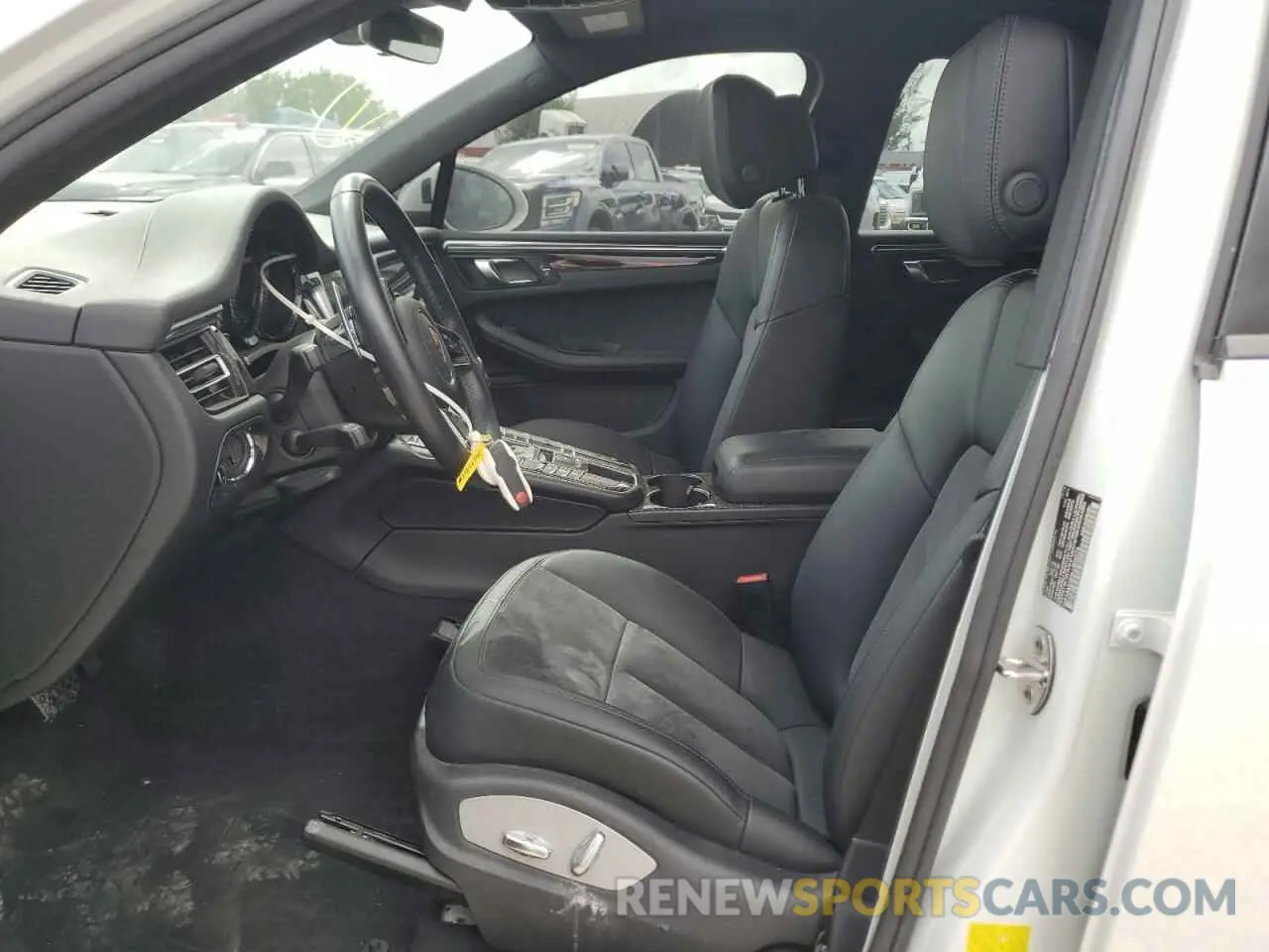 7 Photograph of a damaged car WP1AA2A56LLB04274 PORSCHE MACAN 2020