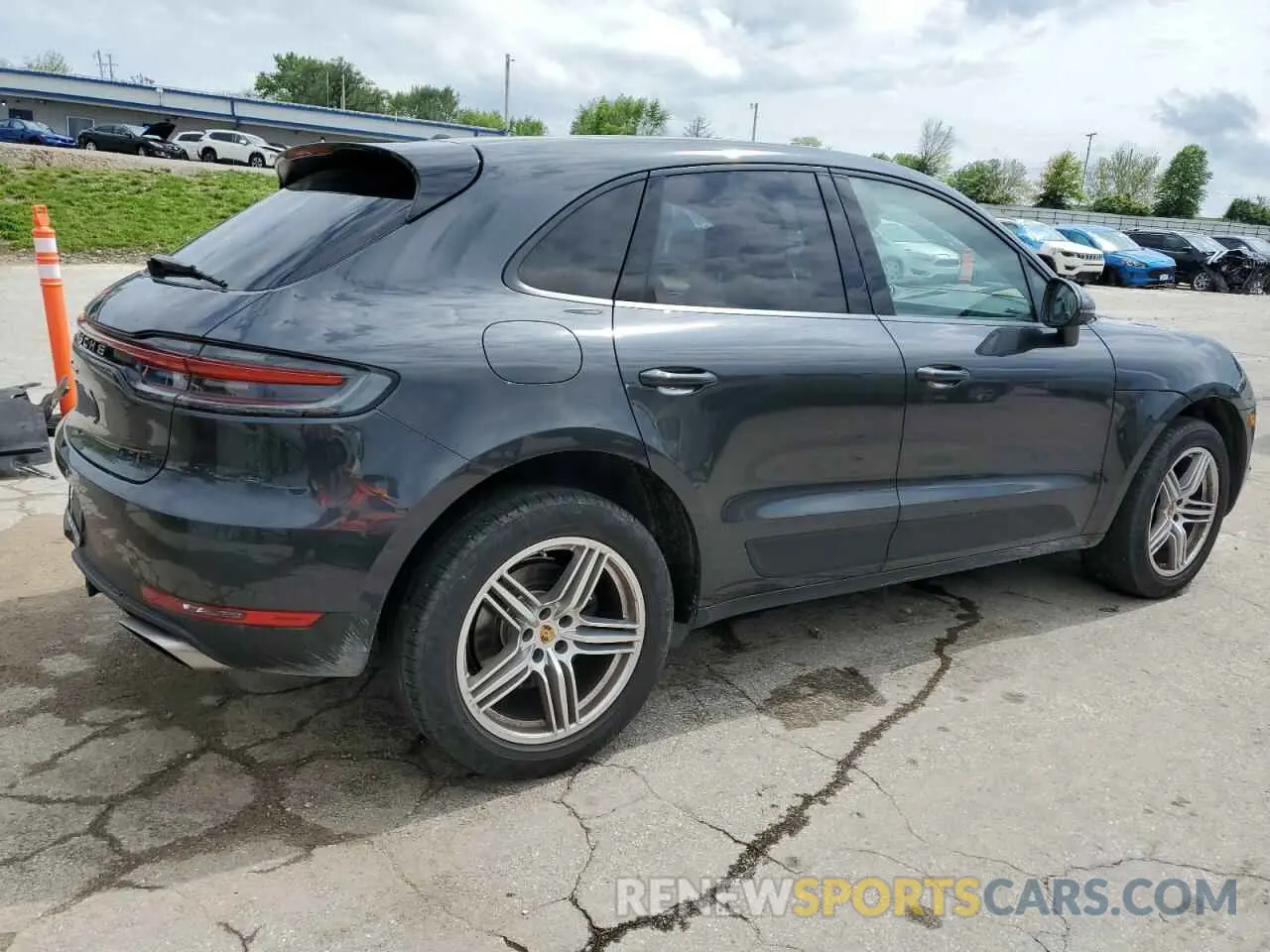 3 Photograph of a damaged car WP1AA2A56LLB11600 PORSCHE MACAN 2020