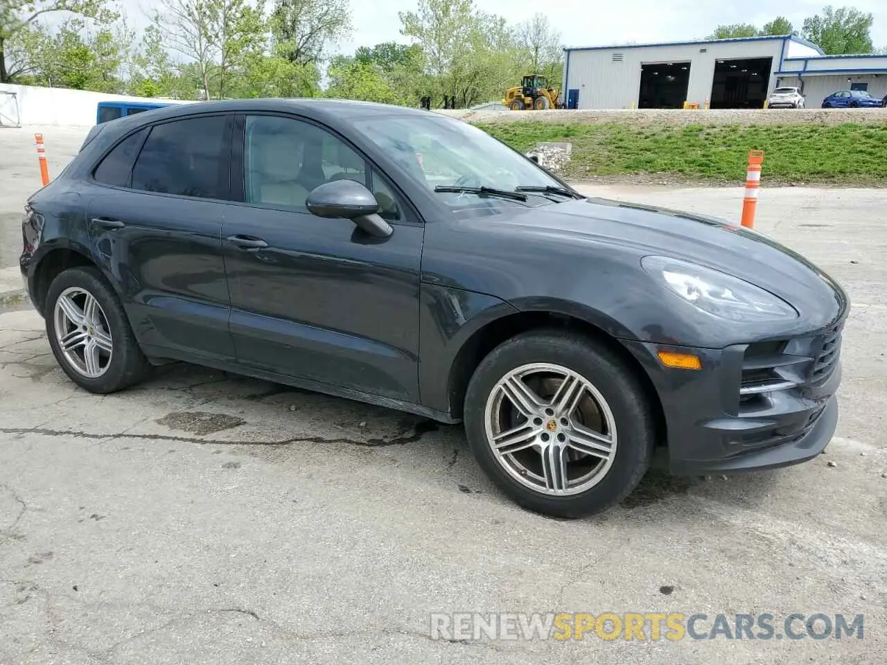 4 Photograph of a damaged car WP1AA2A56LLB11600 PORSCHE MACAN 2020