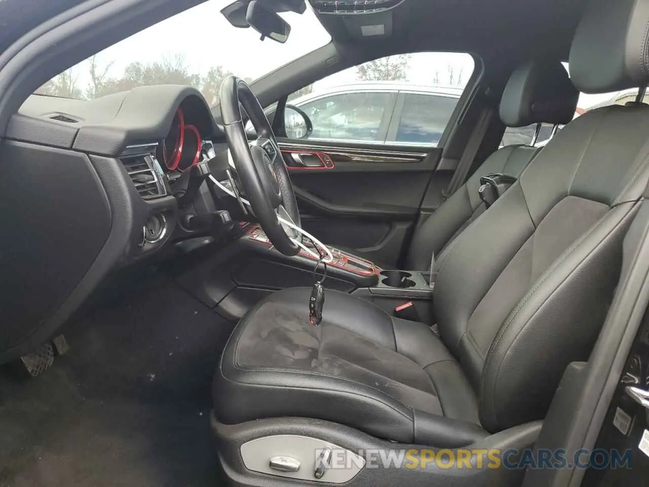 7 Photograph of a damaged car WP1AA2A57LLB05661 PORSCHE MACAN 2020