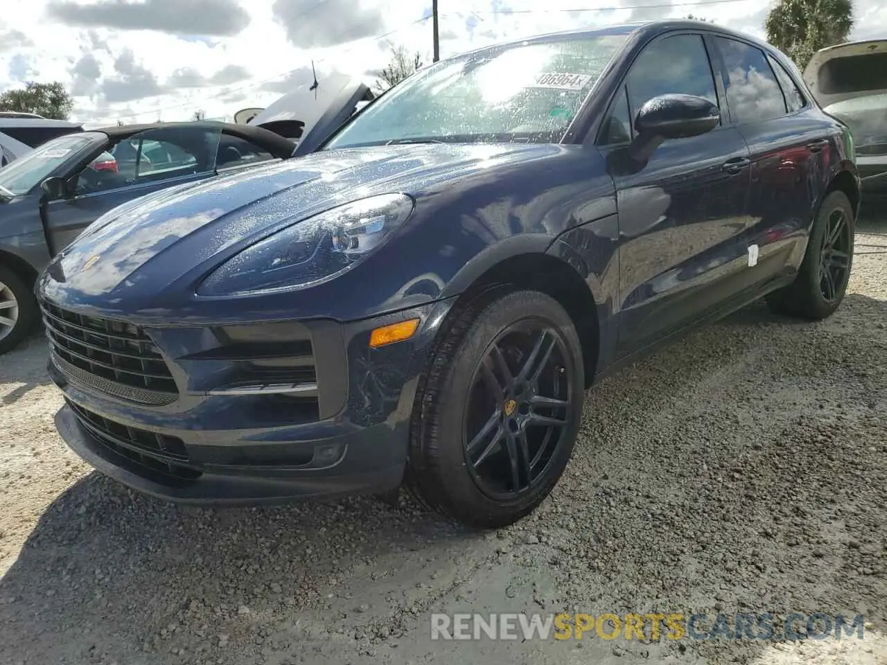 1 Photograph of a damaged car WP1AA2A57LLB15204 PORSCHE MACAN 2020