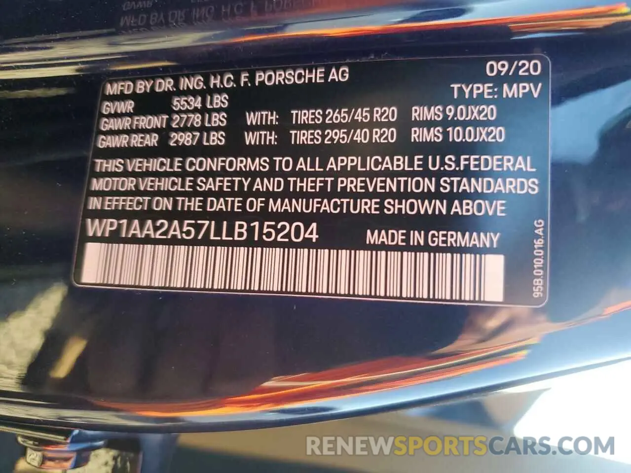 14 Photograph of a damaged car WP1AA2A57LLB15204 PORSCHE MACAN 2020