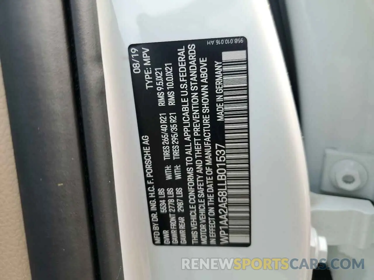 14 Photograph of a damaged car WP1AA2A58LLB01537 PORSCHE MACAN 2020