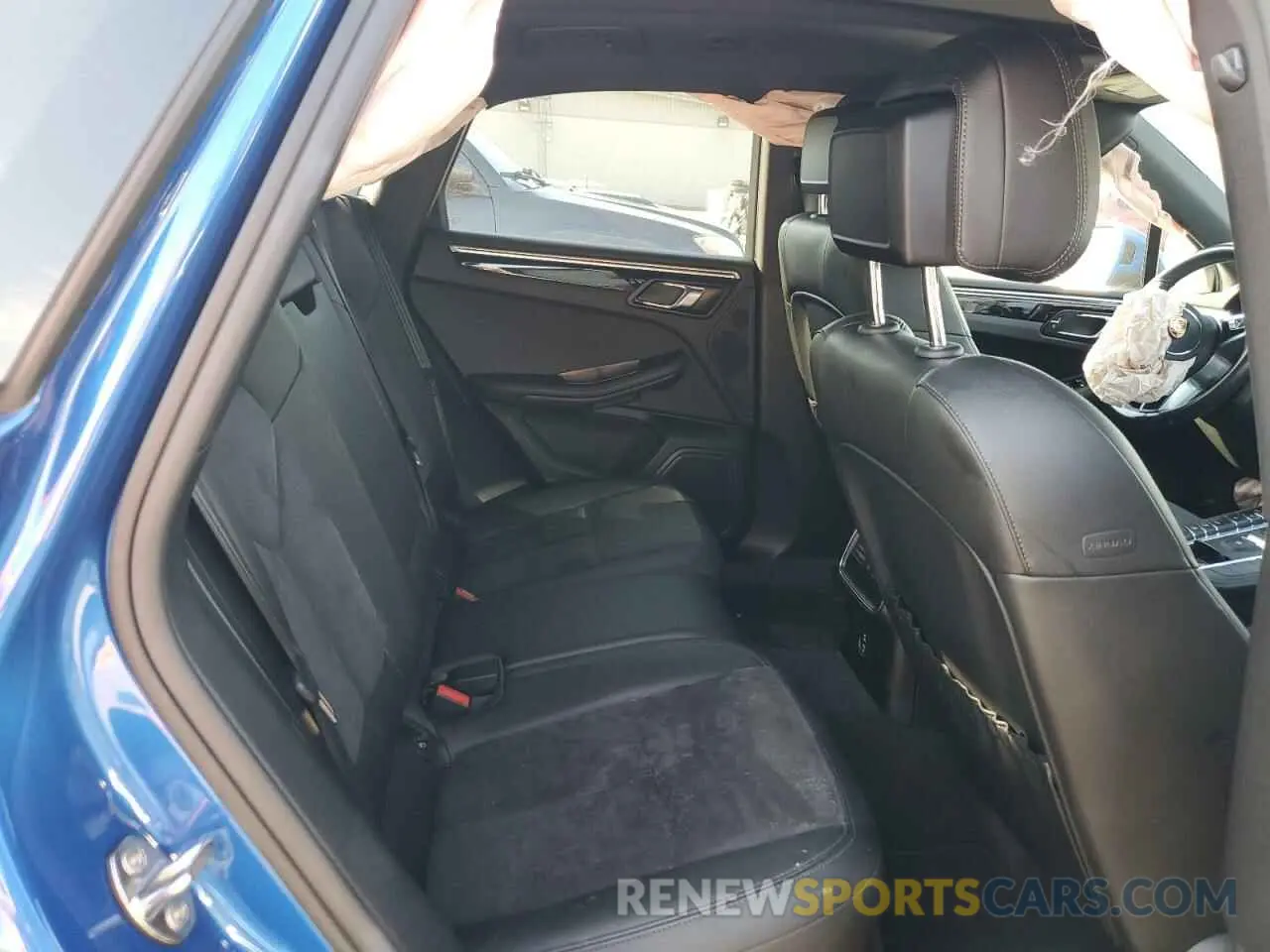 11 Photograph of a damaged car WP1AA2A58LLB09413 PORSCHE MACAN 2020