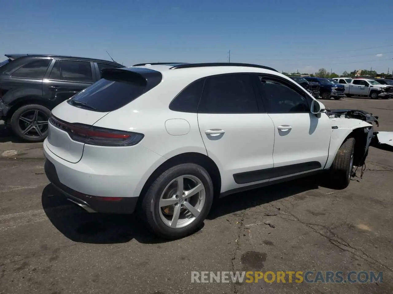 3 Photograph of a damaged car WP1AA2A58LLB12523 PORSCHE MACAN 2020