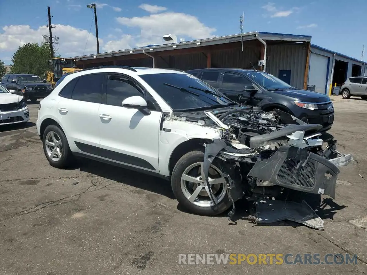 4 Photograph of a damaged car WP1AA2A58LLB12523 PORSCHE MACAN 2020