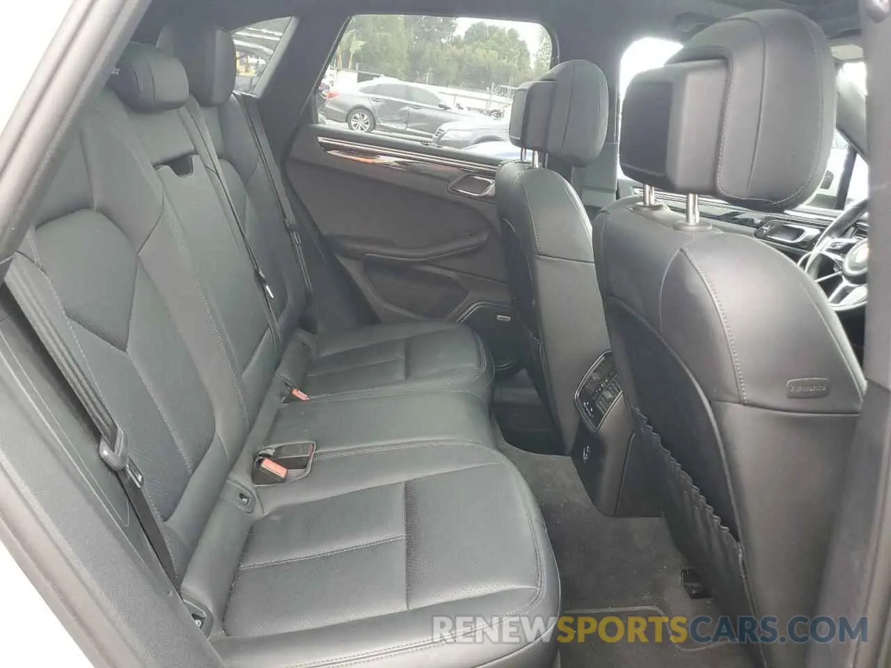 11 Photograph of a damaged car WP1AA2A58LLB15213 PORSCHE MACAN 2020