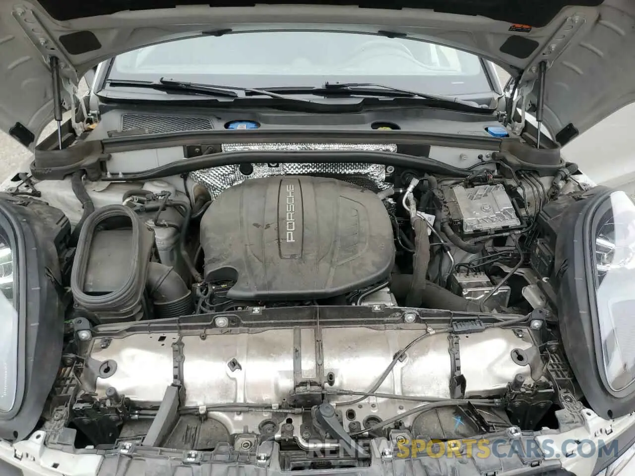 12 Photograph of a damaged car WP1AA2A58LLB15213 PORSCHE MACAN 2020
