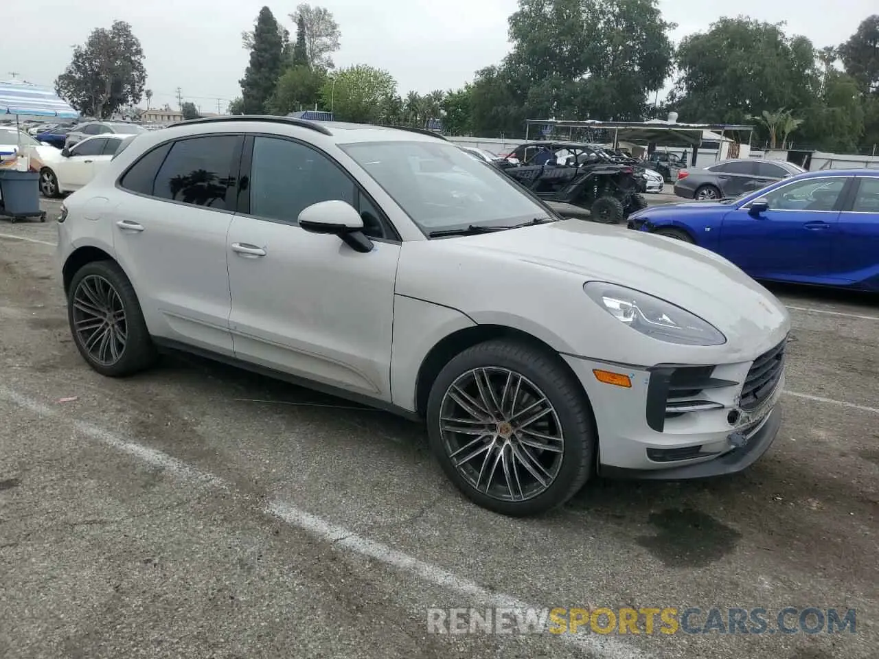 4 Photograph of a damaged car WP1AA2A58LLB15213 PORSCHE MACAN 2020