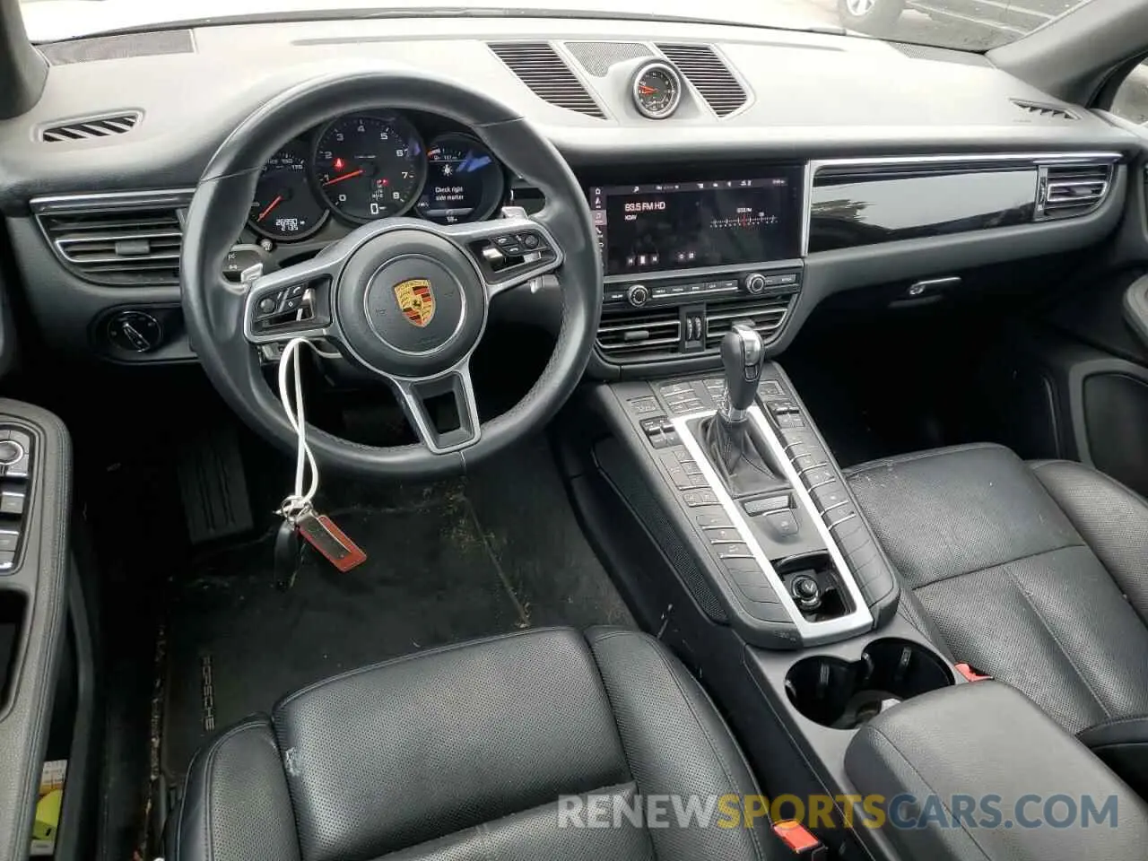 8 Photograph of a damaged car WP1AA2A58LLB15213 PORSCHE MACAN 2020