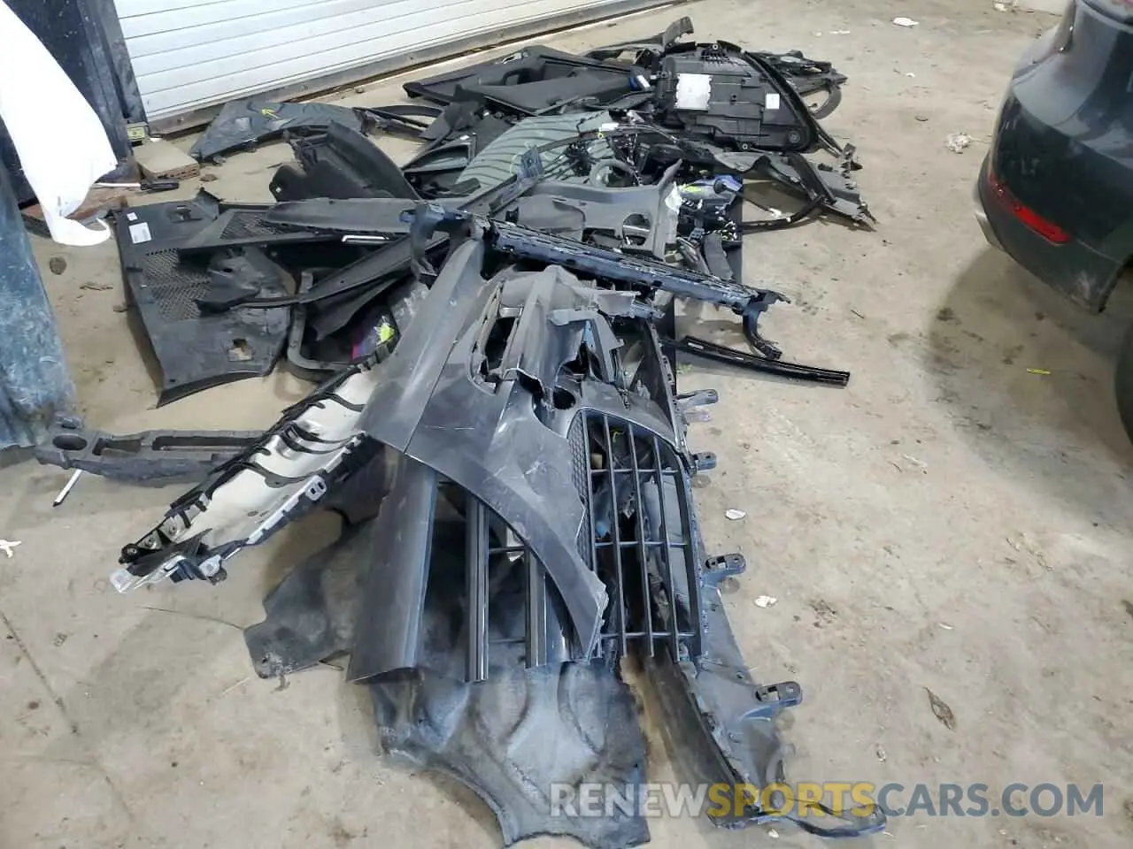 12 Photograph of a damaged car WP1AA2A59LLB00557 PORSCHE MACAN 2020