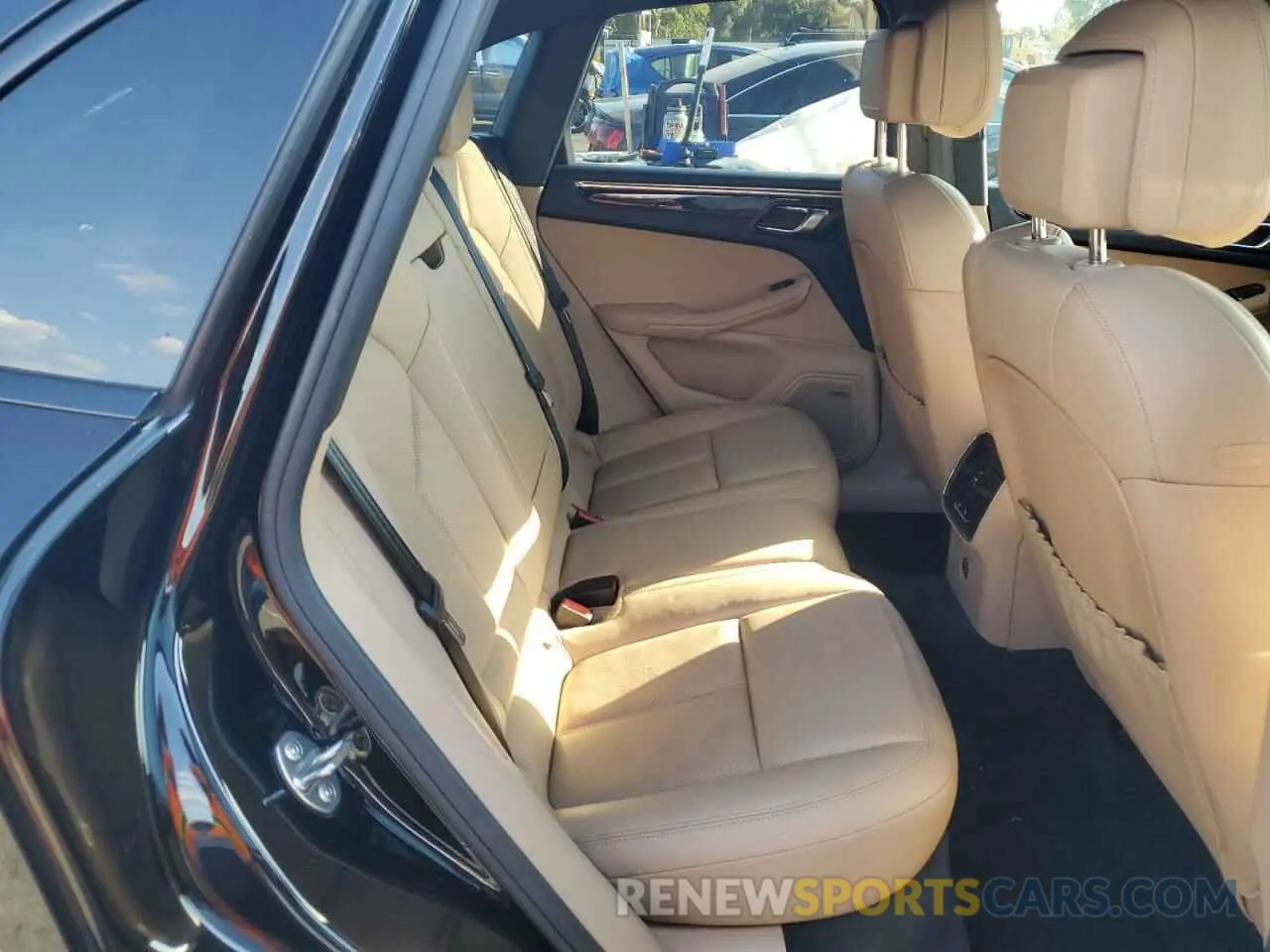 11 Photograph of a damaged car WP1AA2A59LLB00610 PORSCHE MACAN 2020
