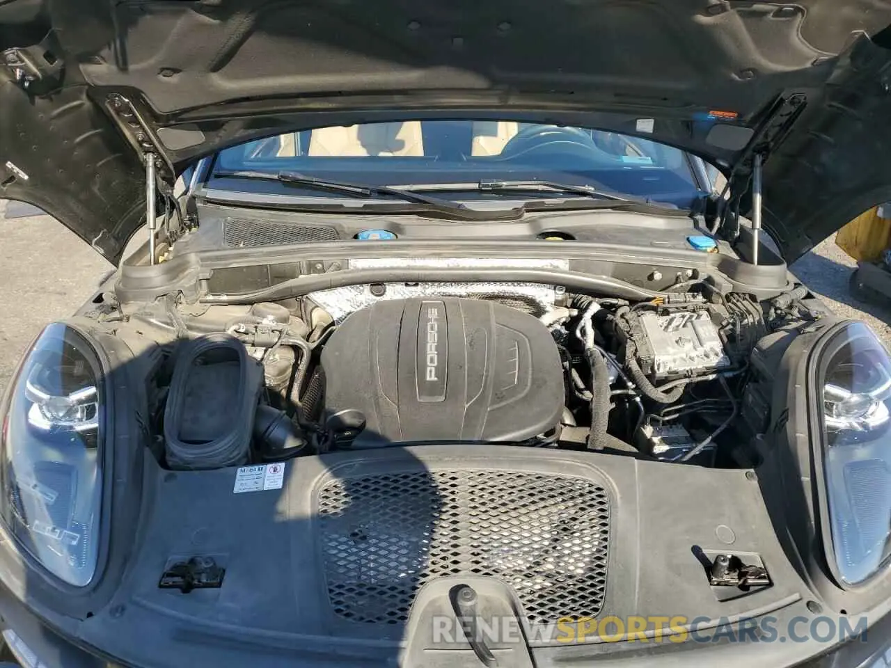 12 Photograph of a damaged car WP1AA2A59LLB00610 PORSCHE MACAN 2020