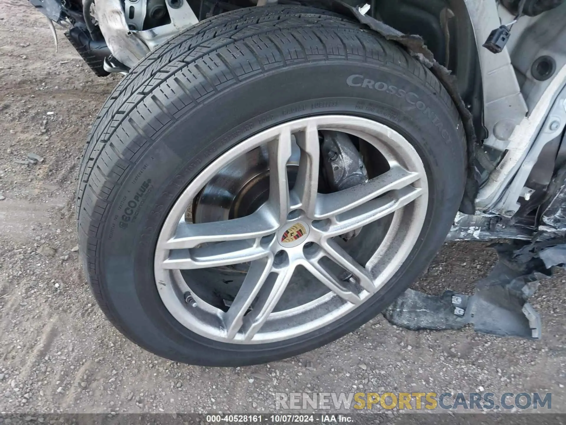 11 Photograph of a damaged car WP1AA2A59LLB01675 PORSCHE MACAN 2020