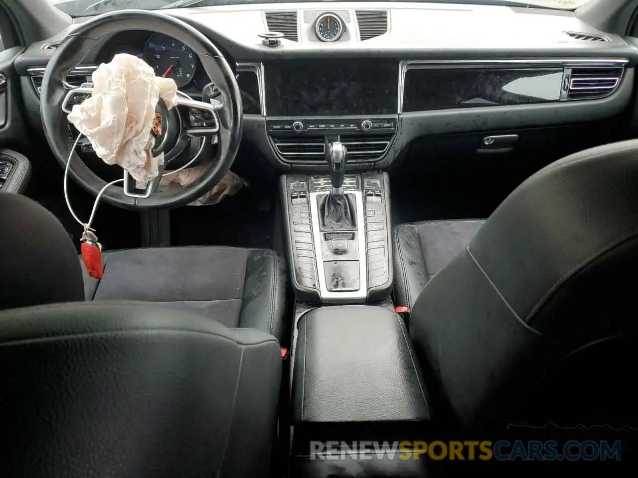 8 Photograph of a damaged car WP1AA2A59LLB06486 PORSCHE MACAN 2020