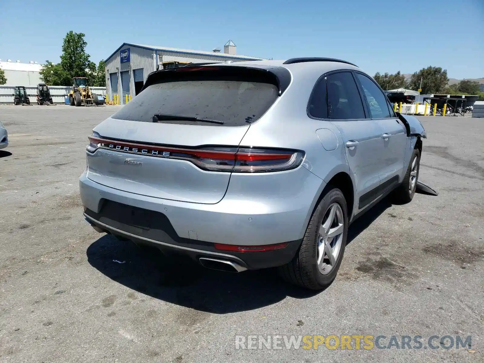 4 Photograph of a damaged car WP1AA2A5XLLB09316 PORSCHE MACAN 2020