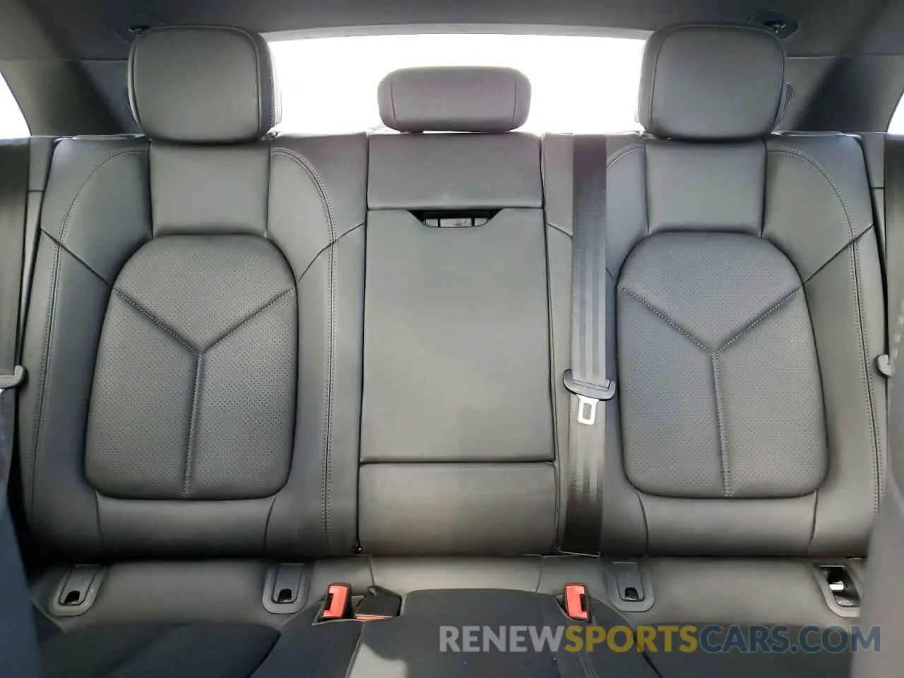 10 Photograph of a damaged car WP1AB2A50LLB38028 PORSCHE MACAN 2020