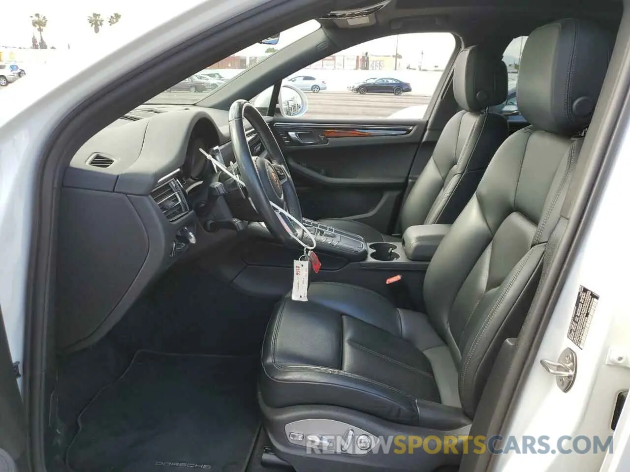 7 Photograph of a damaged car WP1AB2A50LLB38028 PORSCHE MACAN 2020