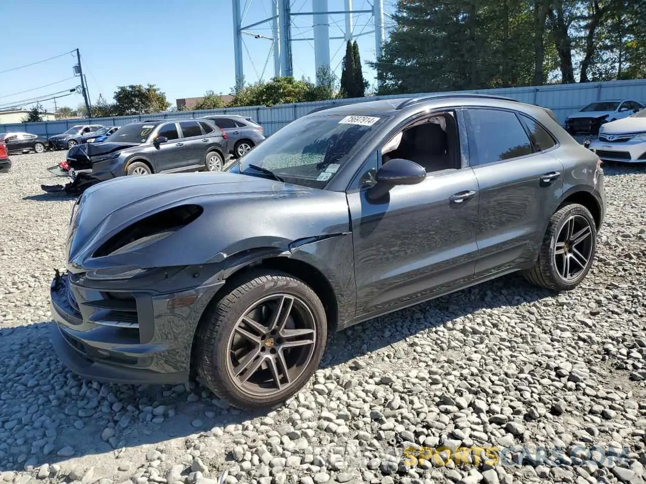 1 Photograph of a damaged car WP1AB2A51LLB37938 PORSCHE MACAN 2020