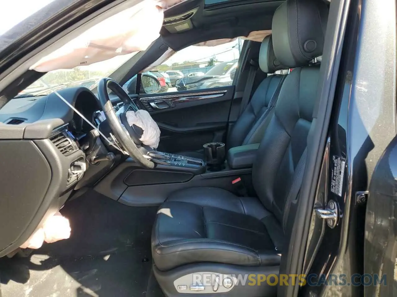 7 Photograph of a damaged car WP1AB2A51LLB37938 PORSCHE MACAN 2020