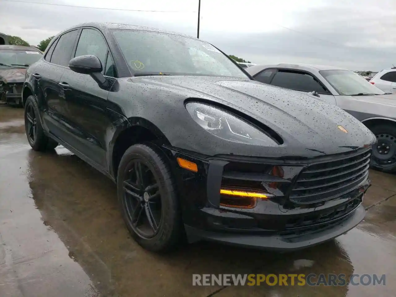 1 Photograph of a damaged car WP1AB2A54LLB33642 PORSCHE MACAN 2020