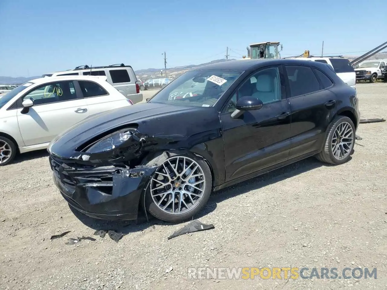 1 Photograph of a damaged car WP1AB2A54LLB34533 PORSCHE MACAN 2020