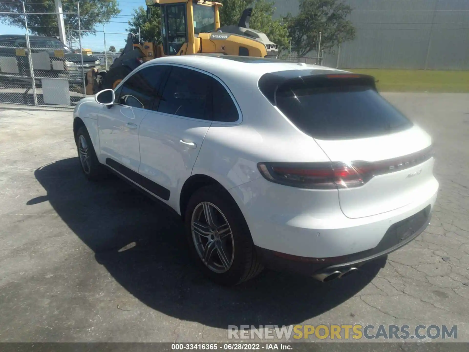 3 Photograph of a damaged car WP1AB2A56LLB32556 PORSCHE MACAN 2020