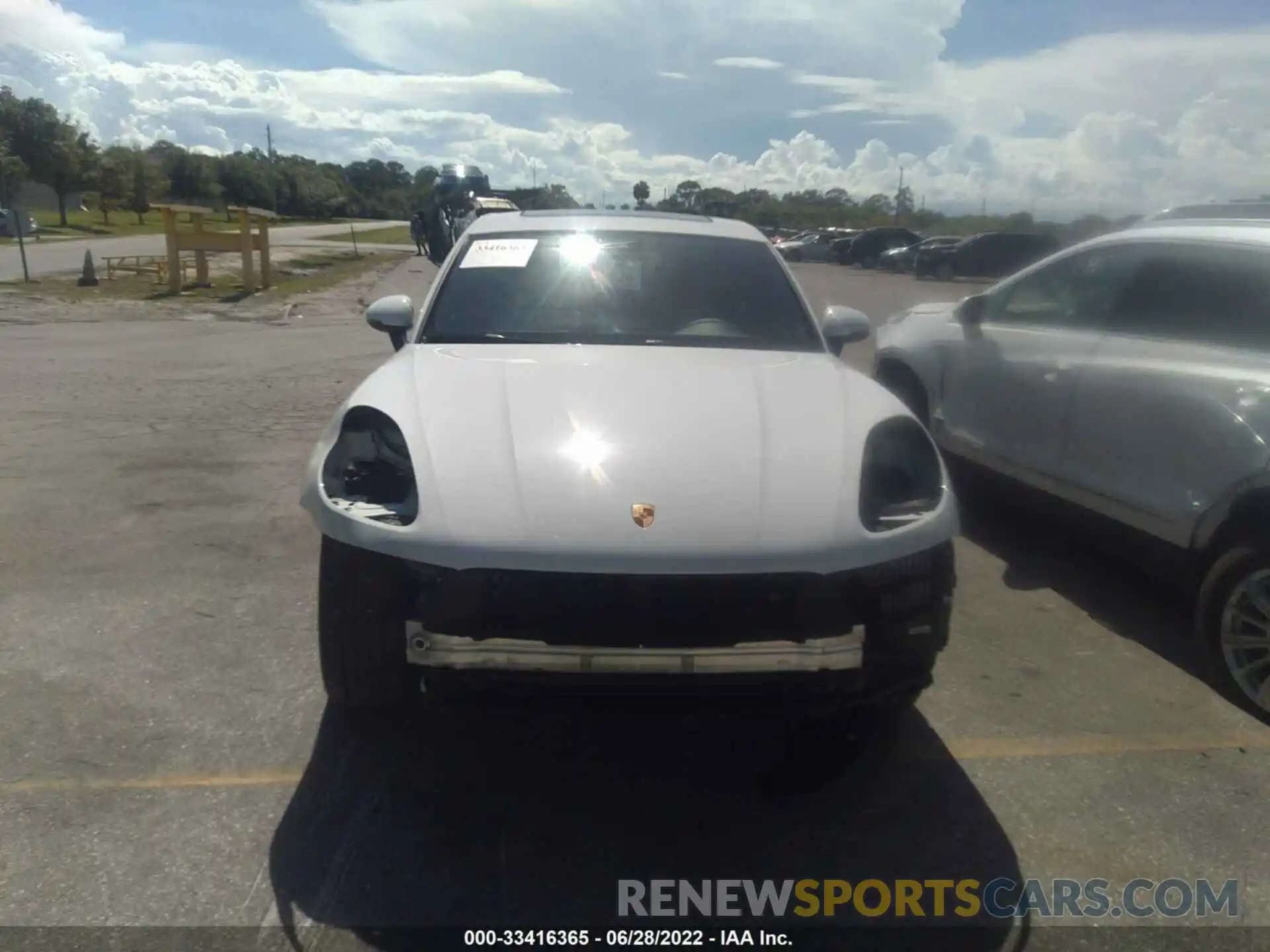 6 Photograph of a damaged car WP1AB2A56LLB32556 PORSCHE MACAN 2020