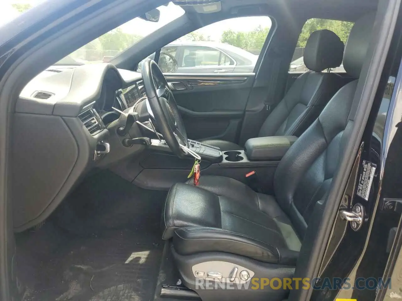 7 Photograph of a damaged car WP1AB2A59LLB37685 PORSCHE MACAN 2020