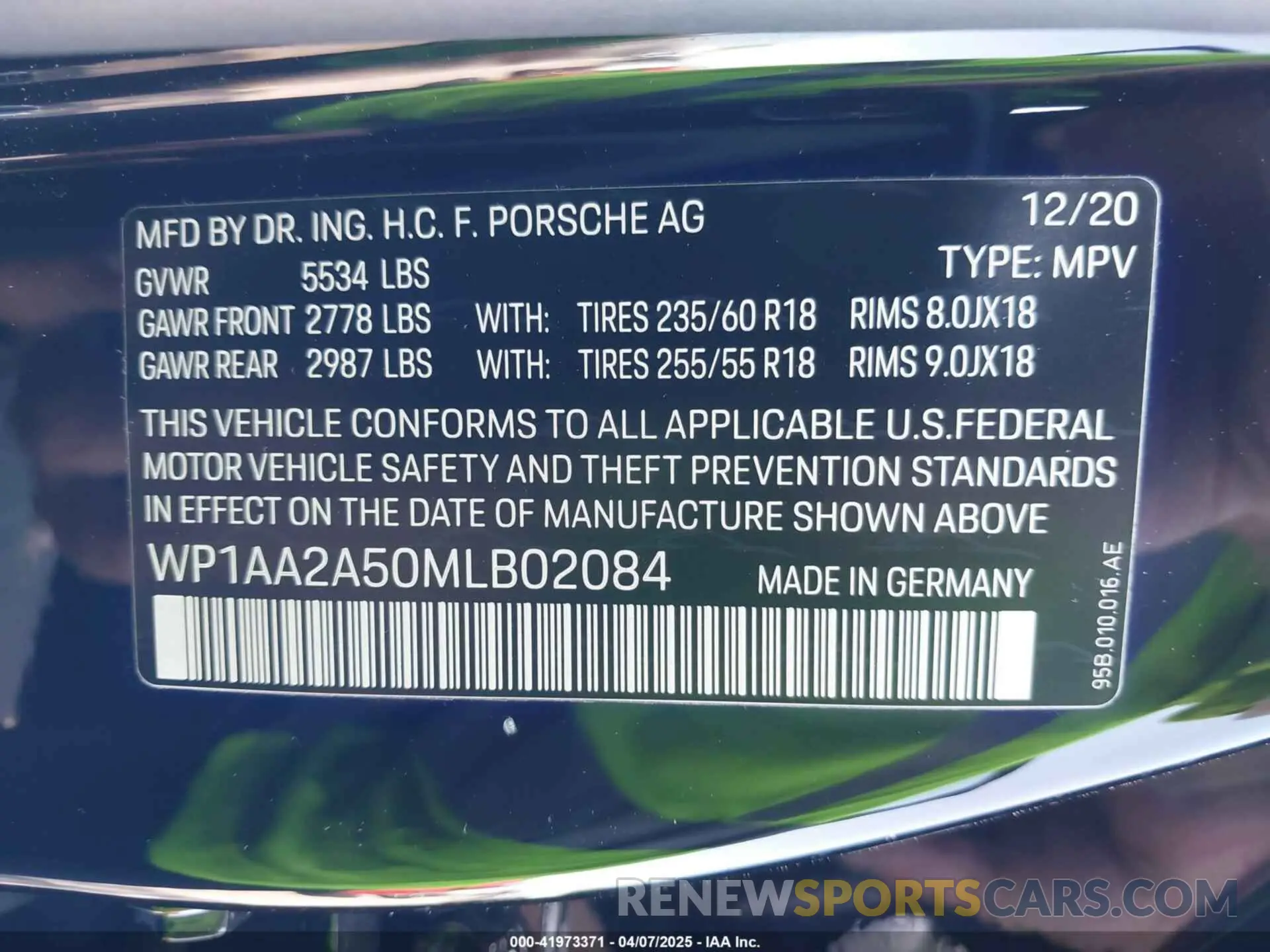 9 Photograph of a damaged car WP1AA2A50MLB02084 PORSCHE MACAN 2021